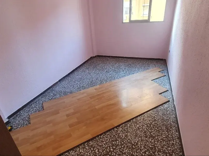 Установка ламината и паркета в Малаге и окрестностях
