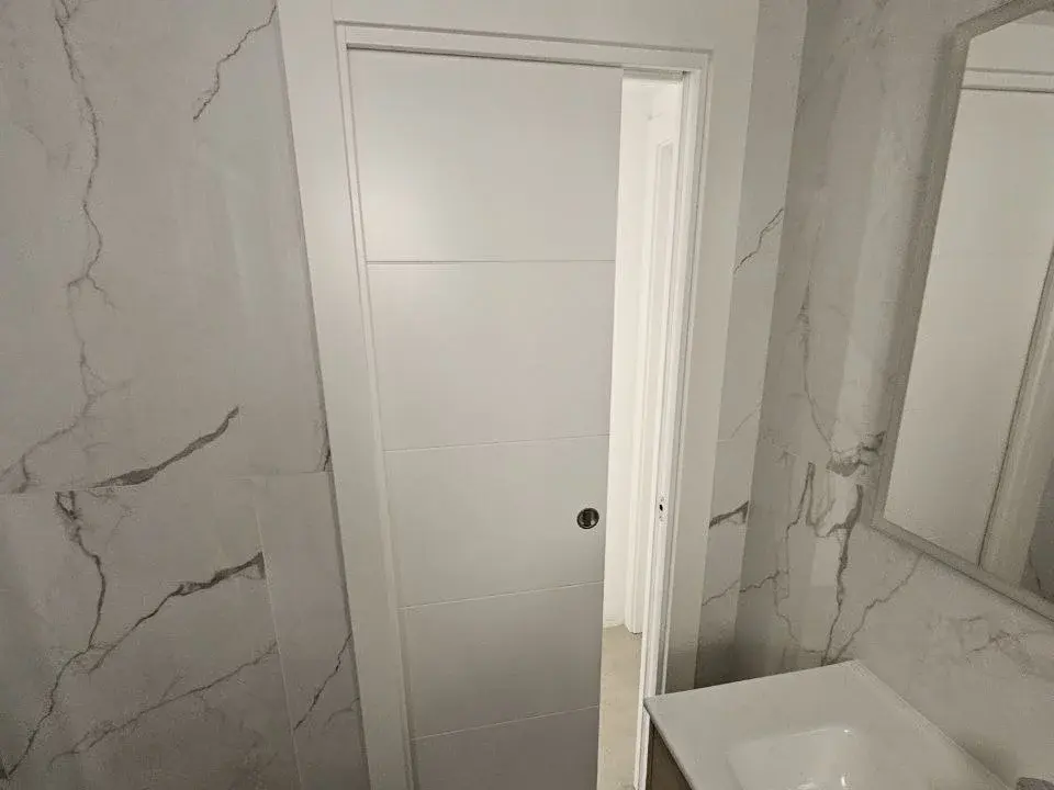 Instalación de puertas en Málaga y alrededores
